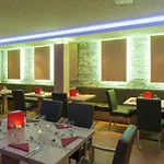 The House Zell Am 4* Zell am See
