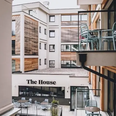 Ξενοδοχείο με διαμερίσματα The House Zell Am 4*