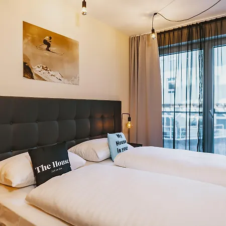 The House Zell Am 4* Zell am See
