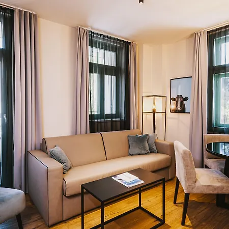 Апарт-готель The House Zell Am 4*