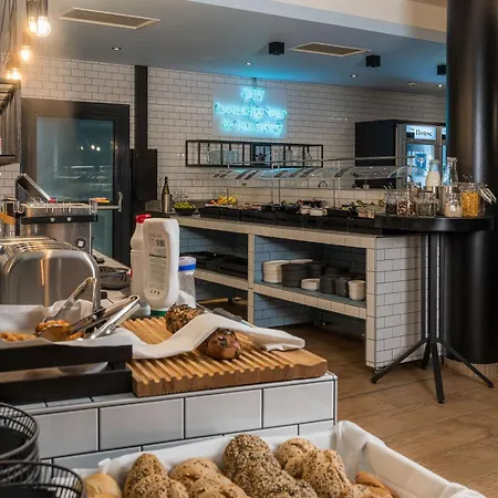 Aparthotel The House Zell Am