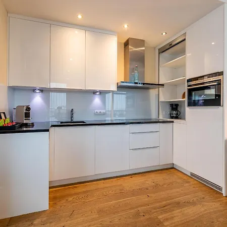 Apartmanhotel The House Zell Am