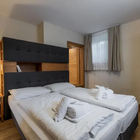 Aparthotel The House Zell Am
