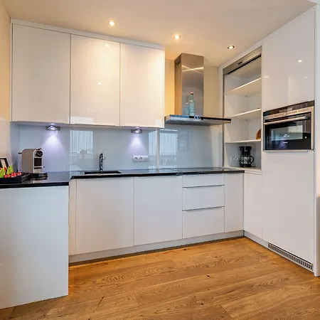 Hotel apartamentowy The House Zell Am