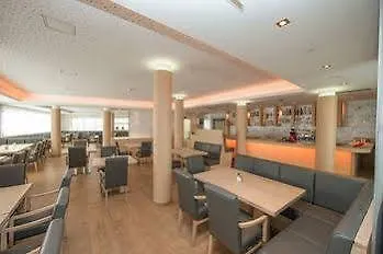 The House Zell Am アパートホテル ツェル アム ゼー