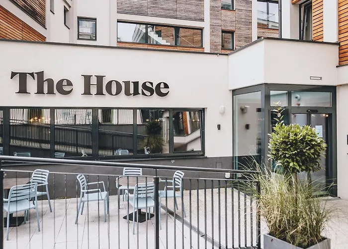 Апарт-готель The House Zell Am