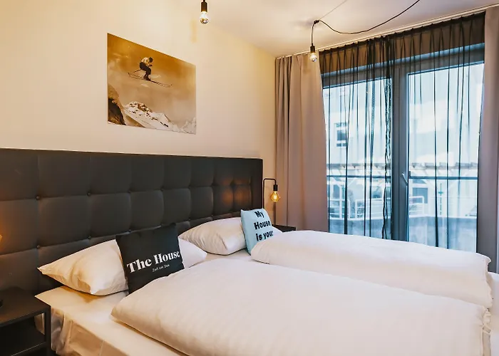 The House Zell Am 4* Целль-ам-Зеє