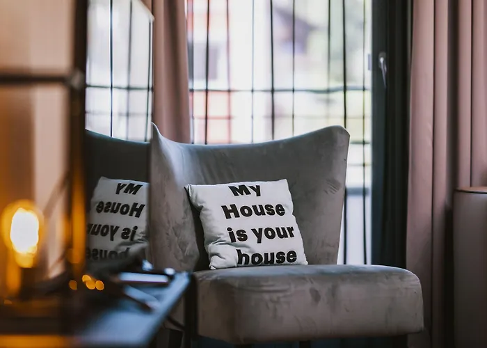 The House Zell Am Lägenhetshotell 4*