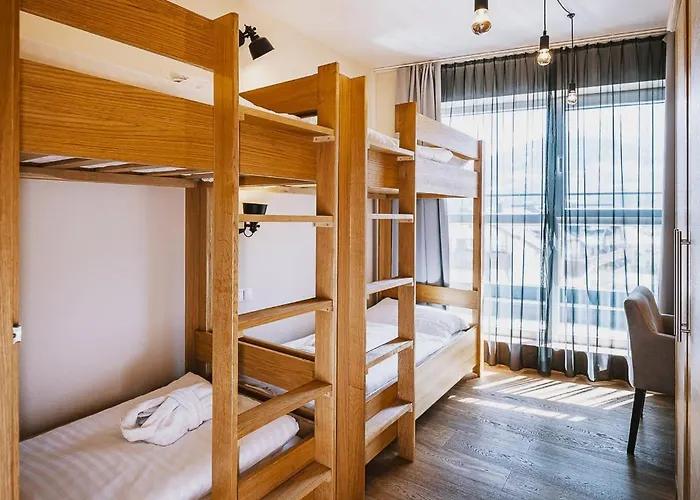 The House Zell Am Aparthotel