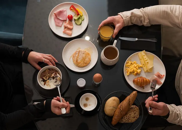 Aparthotel The House Zell Am 4*