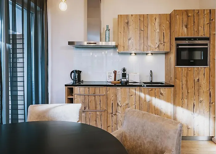 The House Zell Am 4* Целль-ам-Зеє