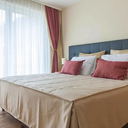 Ξενοδοχείο με διαμερίσματα The House Zell Am Τσελ αμ Ζέε
